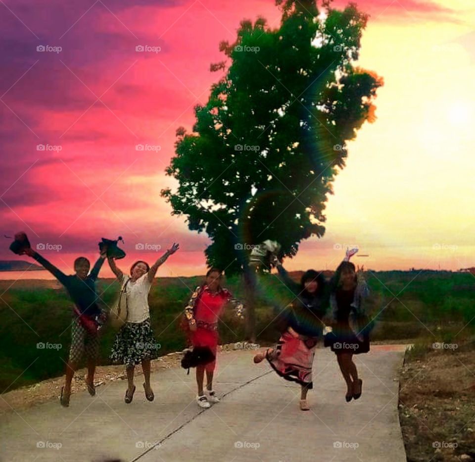 The Five Sisters with a zeal to preach and to teach all sorts of people to encourage and give hope, new life and change for a better future.