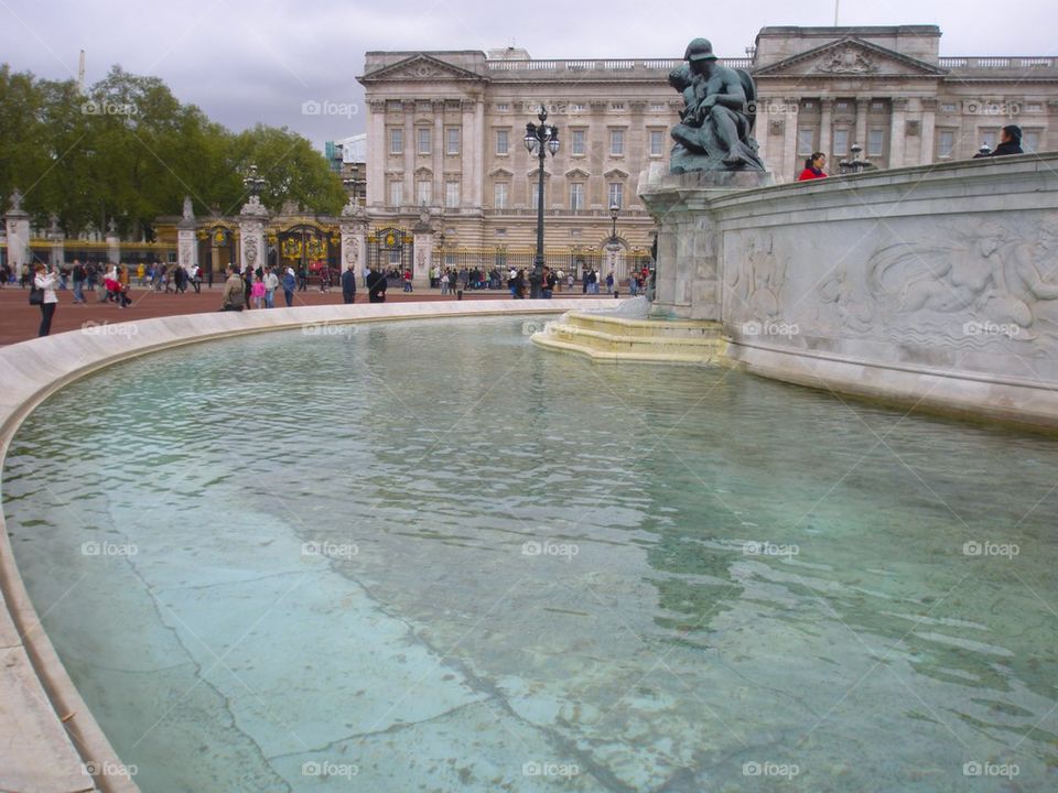 THE BUCKINGHAMP PALACE LONDON, ENGLAND