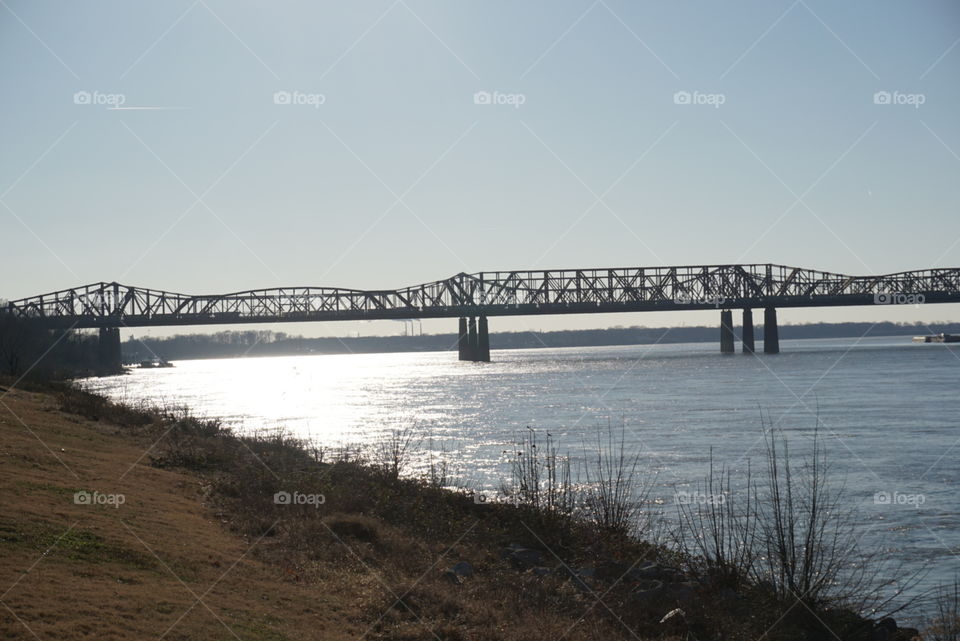 Memphis train bridge