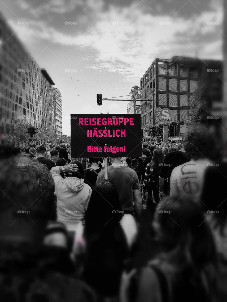 Reisegruppe HÄSSLICH_RAVE THE PLANET BERLIN