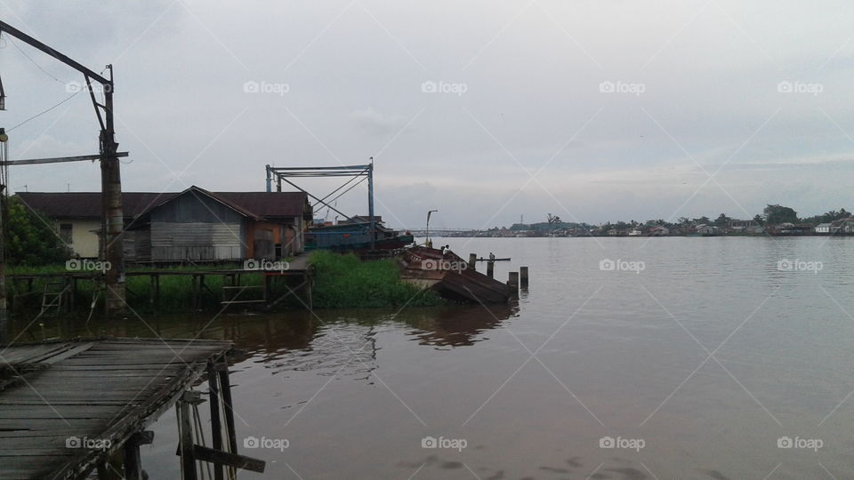 kapuas river