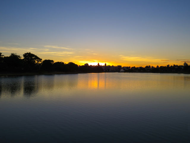 Sunset at lake - São José do Rio Preto - Brazil