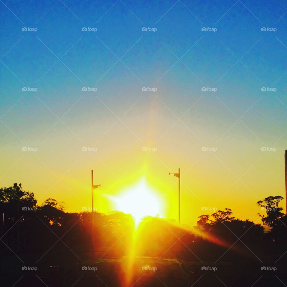 ☀️#Sol muito bonito de #natureza e #beleza indescritíveis.
Obrigado, #MãeTerra.
🌱
#inspiração #amanhecer #morning #fotografia #paisagem #sun #céu #landscapes