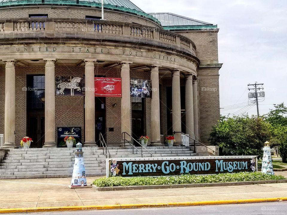 Front of the Merry go Round Museum in Sandusky, Ohio