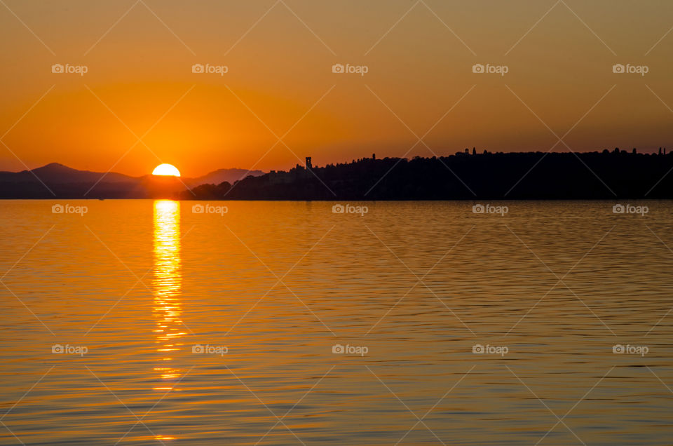sunset. il tramonto di Passignano