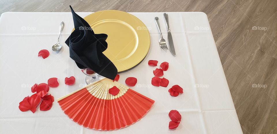 lunch time 😋 with Friends.