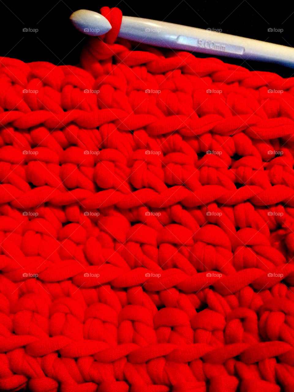 red work craft crochet by sandborgskan