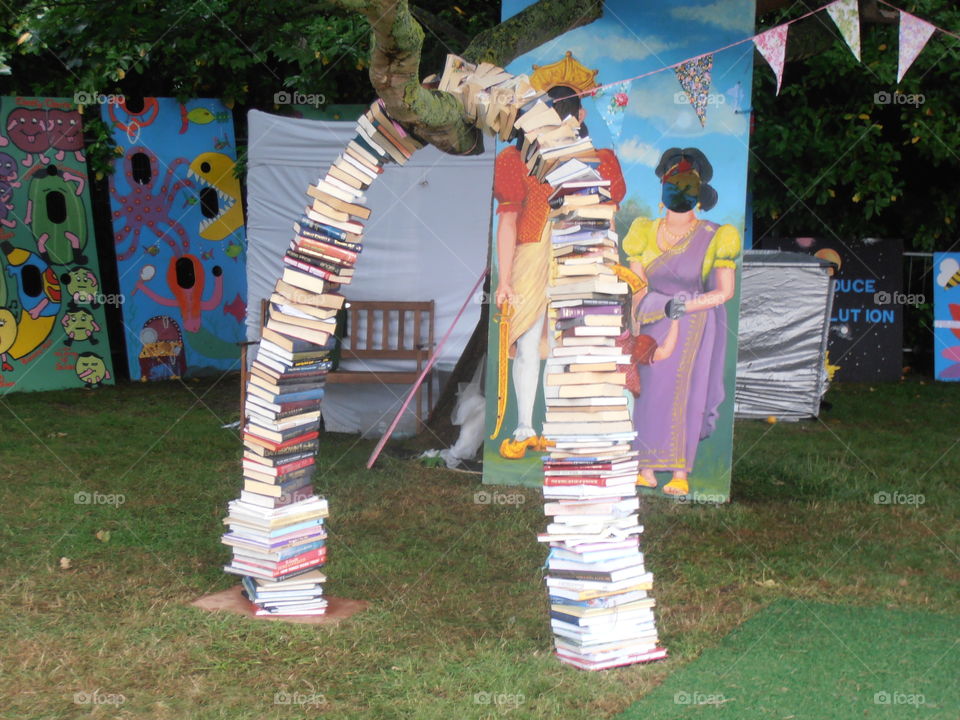 Book Arch