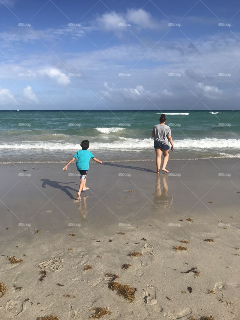 Beach kids