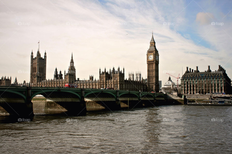 london england parliament river by steftsantilas