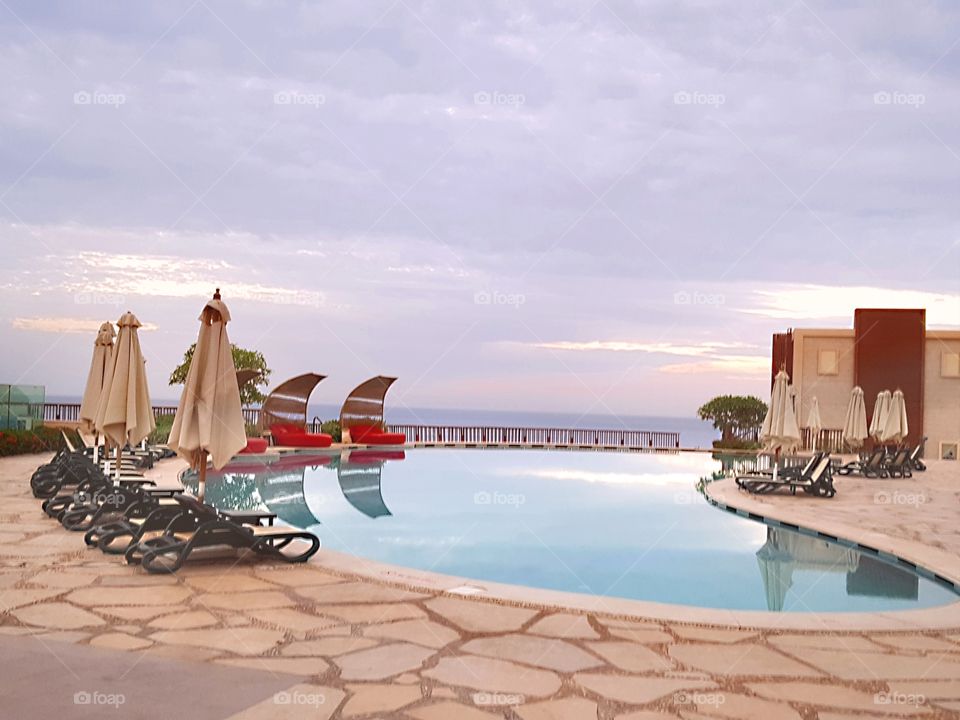 Panoramic pool with sea views