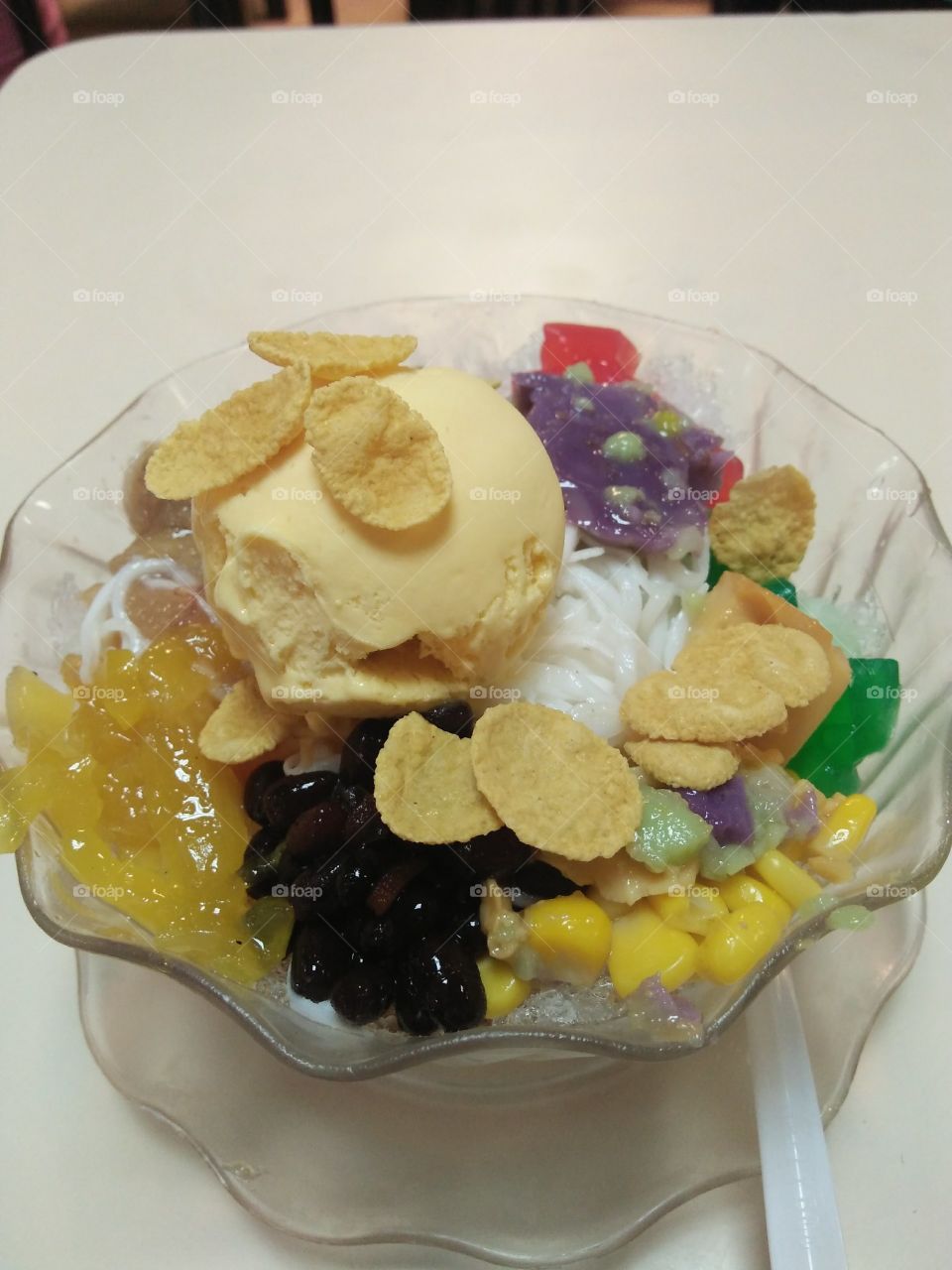 Im proud to show you our one of the best desserts! Halo-halo!