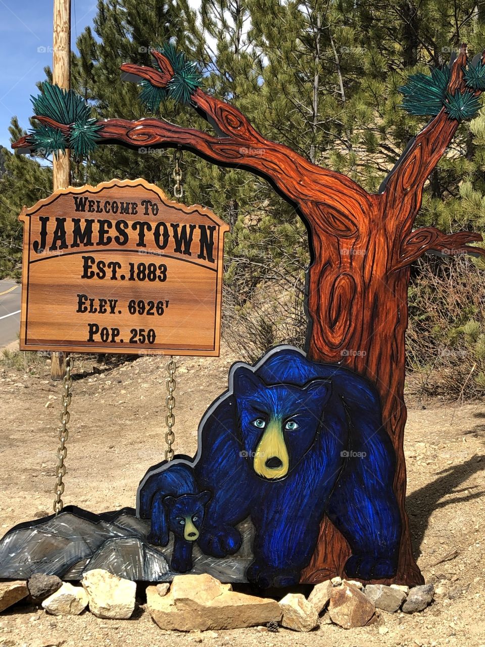 Welcome  to Jamestown, Co. sign.