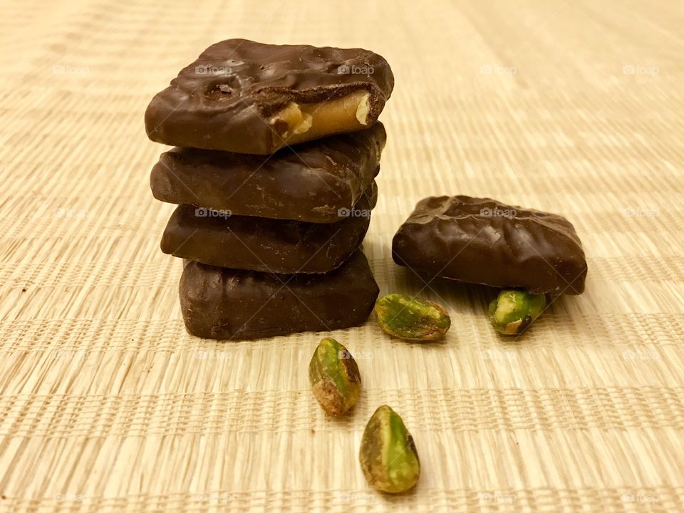 Caramel, pistachio and chocolate toffee squares 