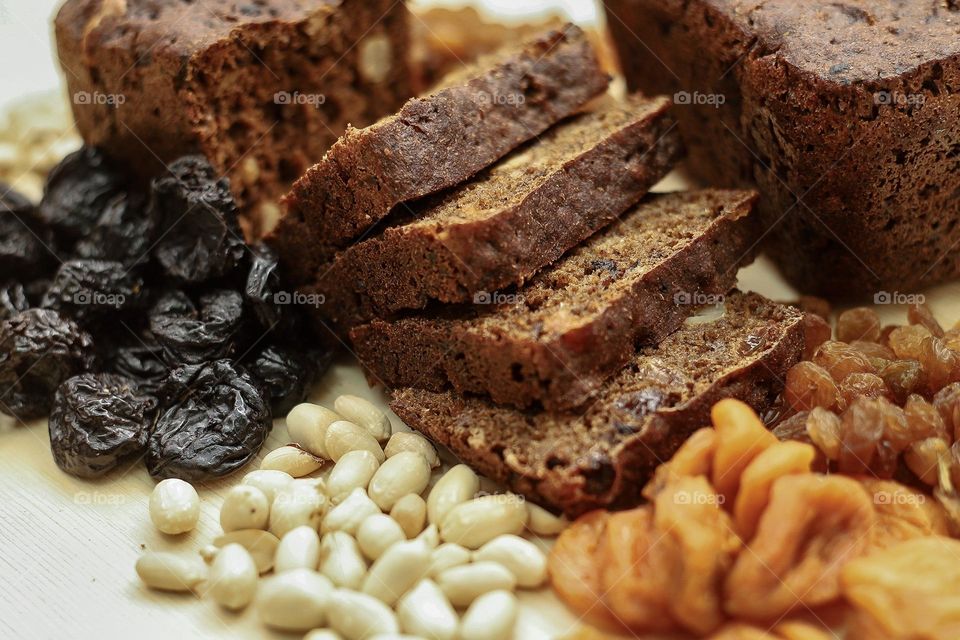 bread with dried fruits and nuts