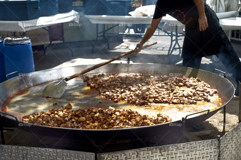 Making a Paella