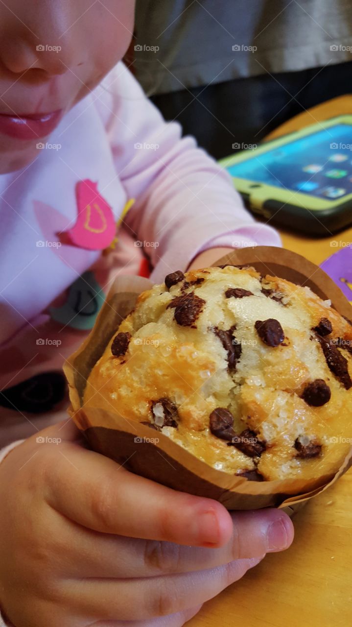 Chocolate chip Muffin..The look on a child's face when you have them one of these baby's🍮
