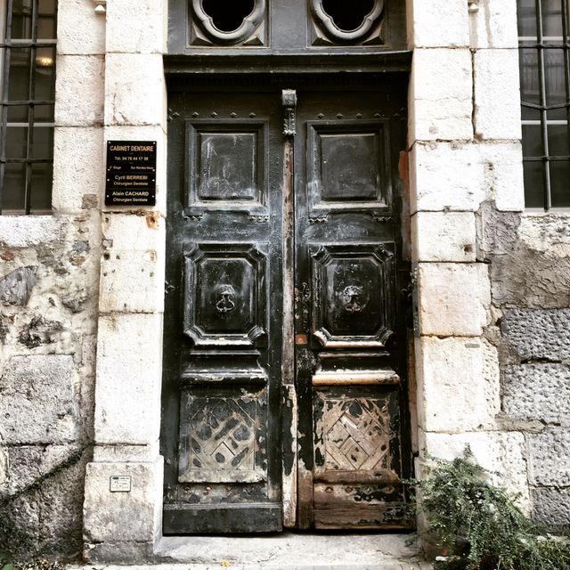 Black door