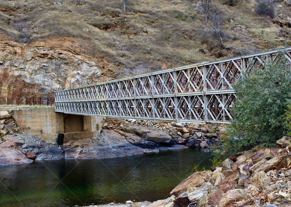 Old bridge 