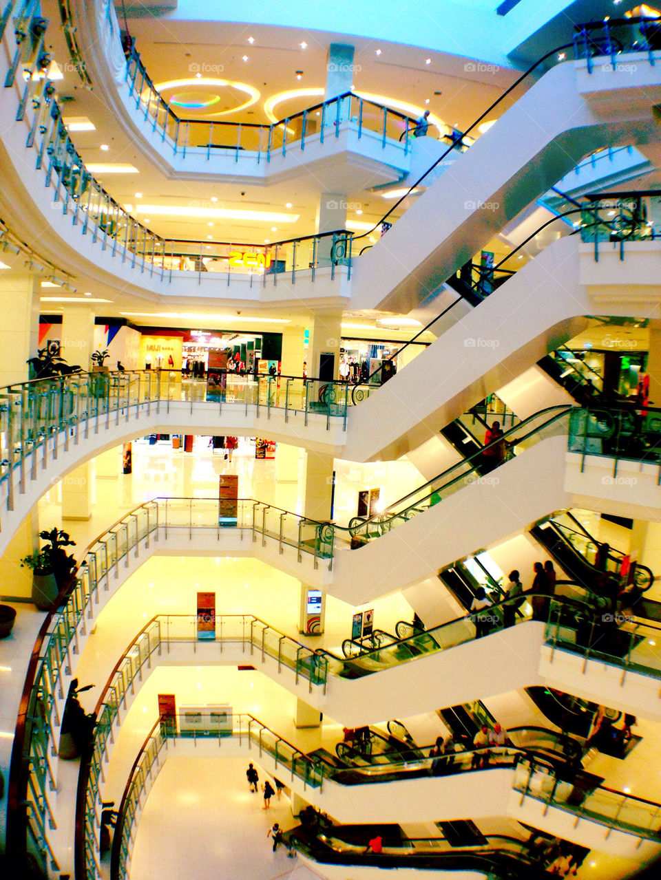 bangkok thailand shopping mall by indesignguru