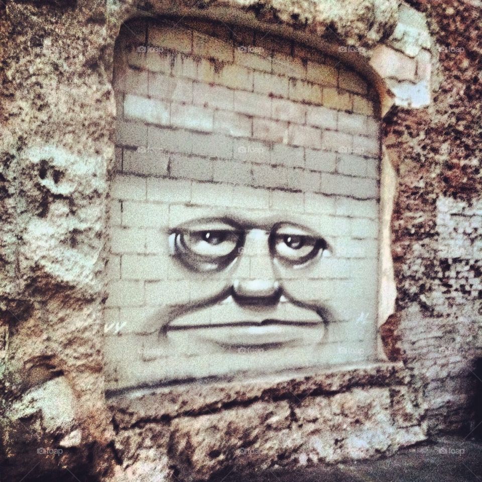 Wall face