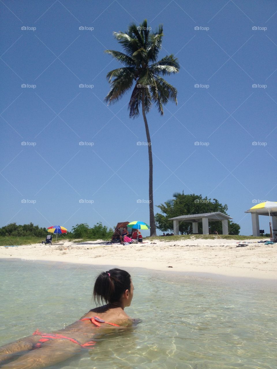 Take a rest in the sea at the beach