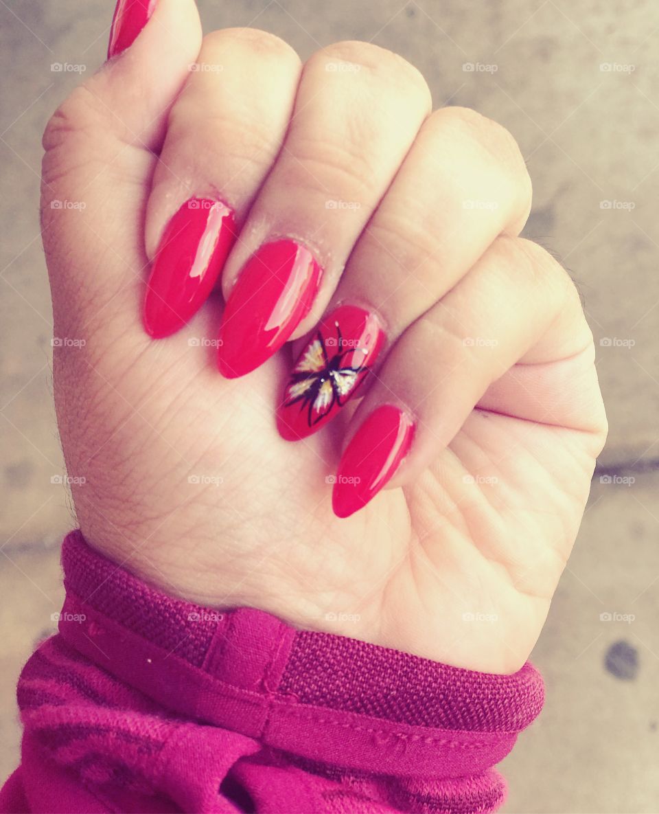Red butterfly nails 