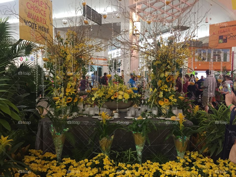 Yellow competitive floral arrangement 