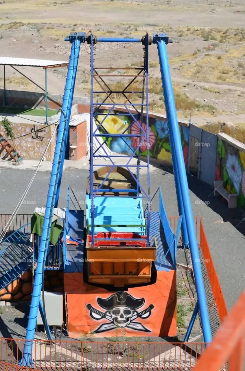 A very beautiful picture, and there is no better picture than it. There is no better picture of green herbs and colorful, red and white roses than it. Glory be to God, the natural and picturesque view, and there is no more