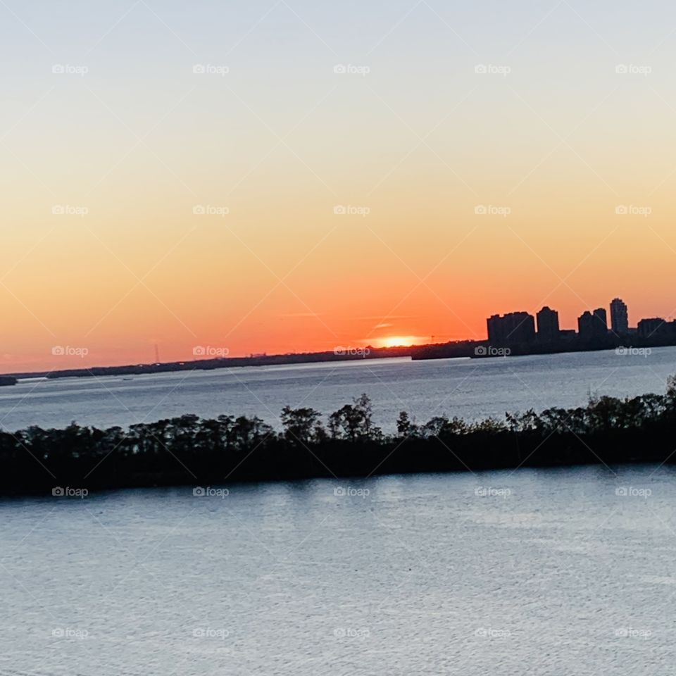 Sunset on the St.Lawrence river, Quebec, Canada 🍁