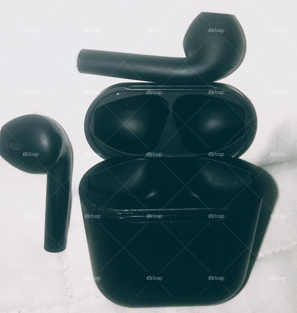 one of the product that i can never forget to take along on a vacation, is my earpod. this is convenient 