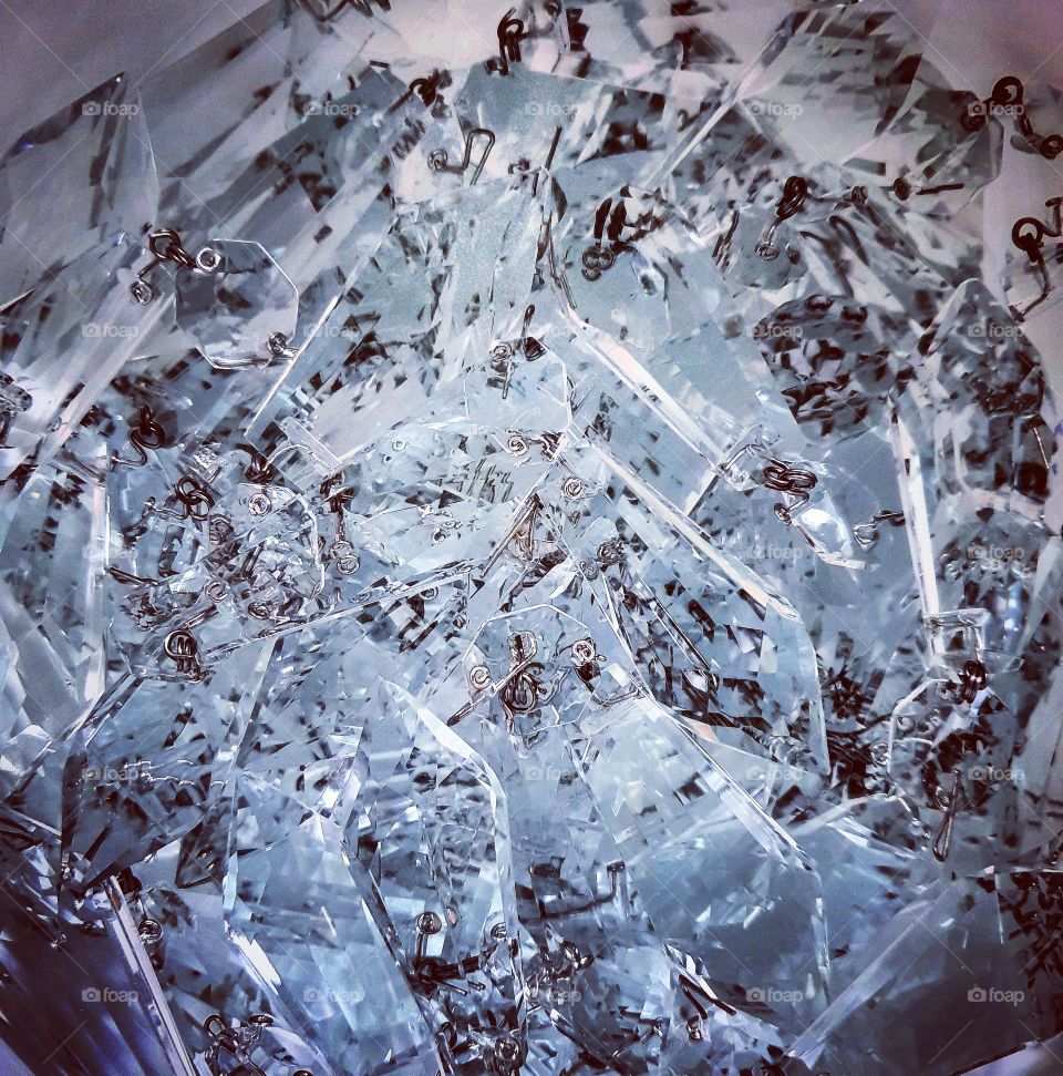 chandelier crystals