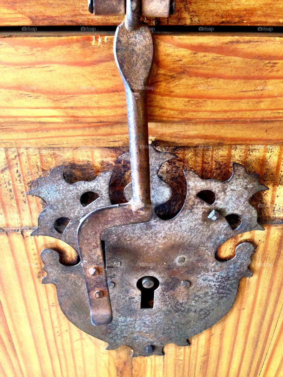 Draw lock 