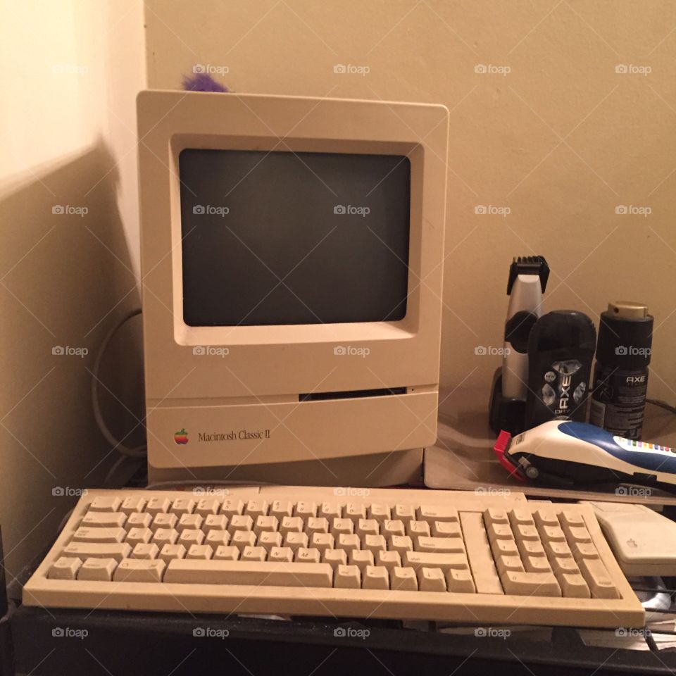 A very old Apple.... Remember the green screens? Anyone for a game of brick out?