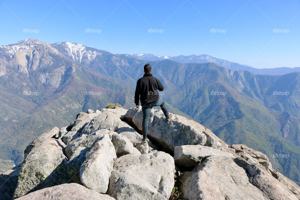 Made it to the top of Moro rock at Sequoia National Park. It was a beautiful day in April. 