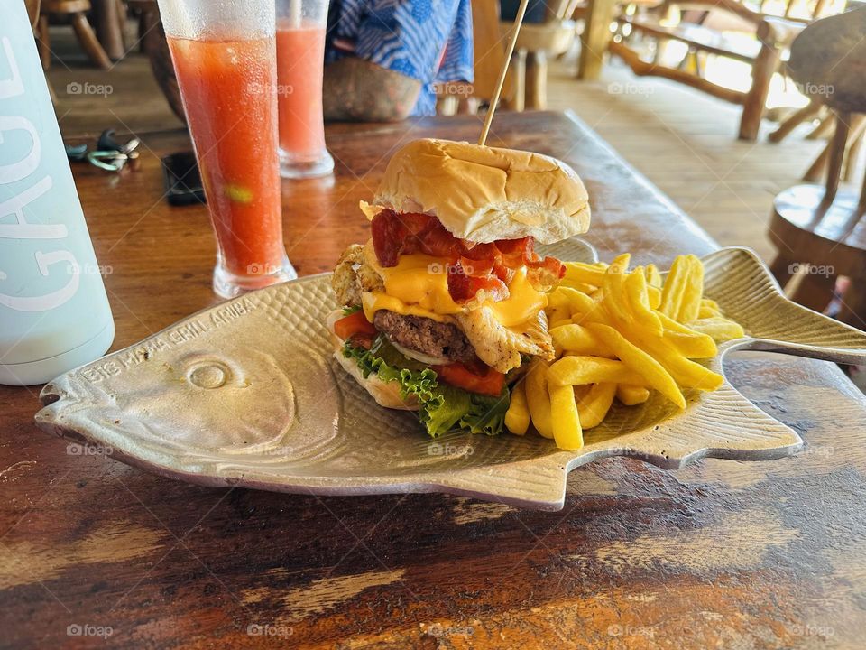 Huge burger in Aruba 