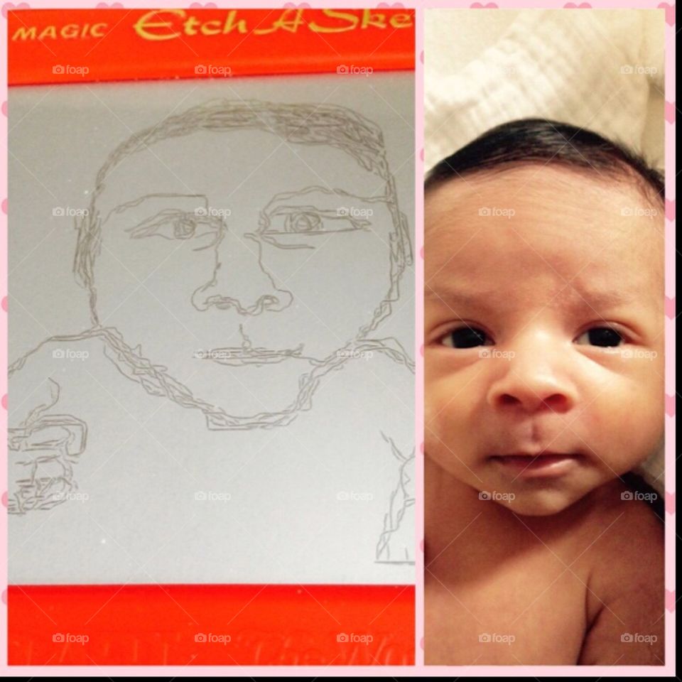  Baby and etch a sketch 