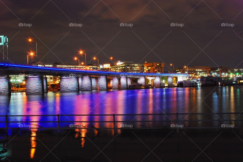 Bridge over Potomac at night 