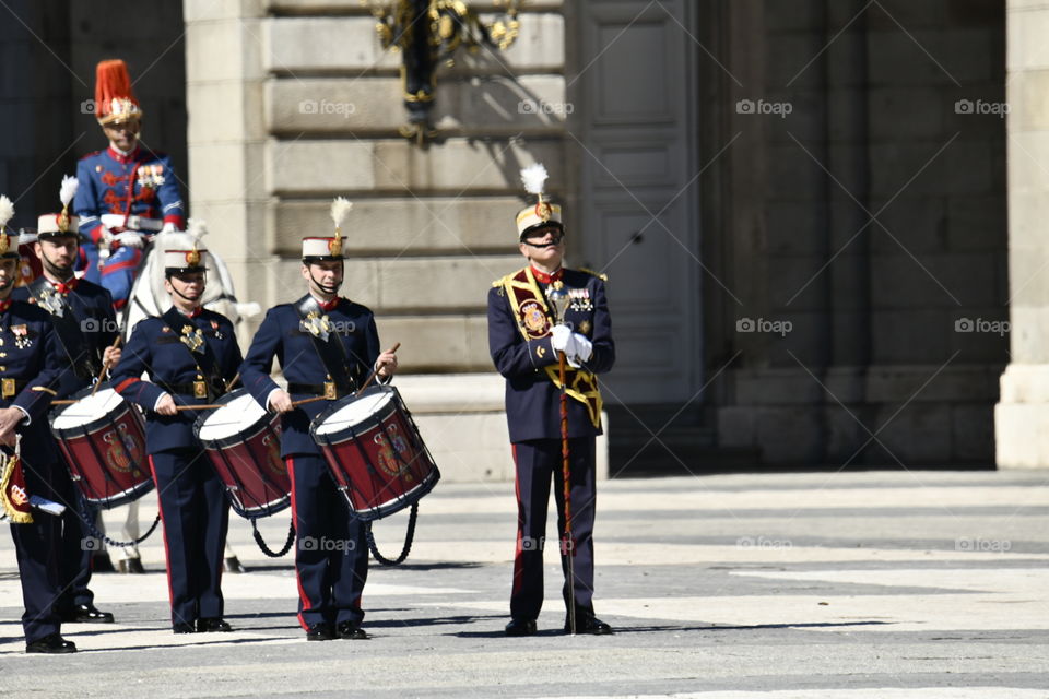 Marzo 2018, Cambio solemne de la guardia del palacio real, Madrid, España-March 2018, solemn change of the guard of the royal palace, Madrid, Spain