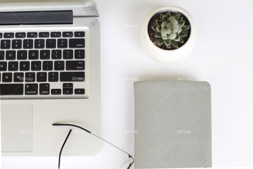 White desk 