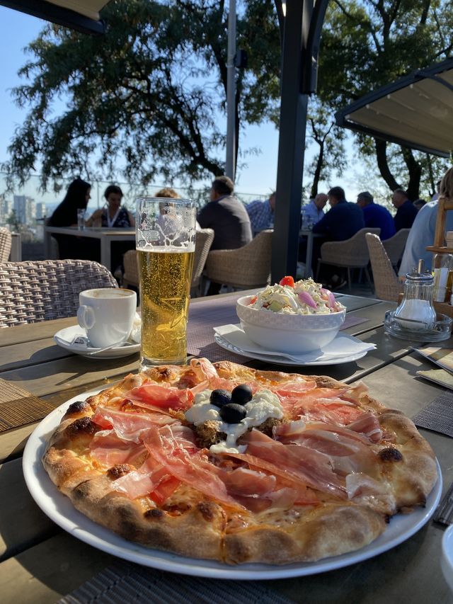 Pizza time 🍕📸
