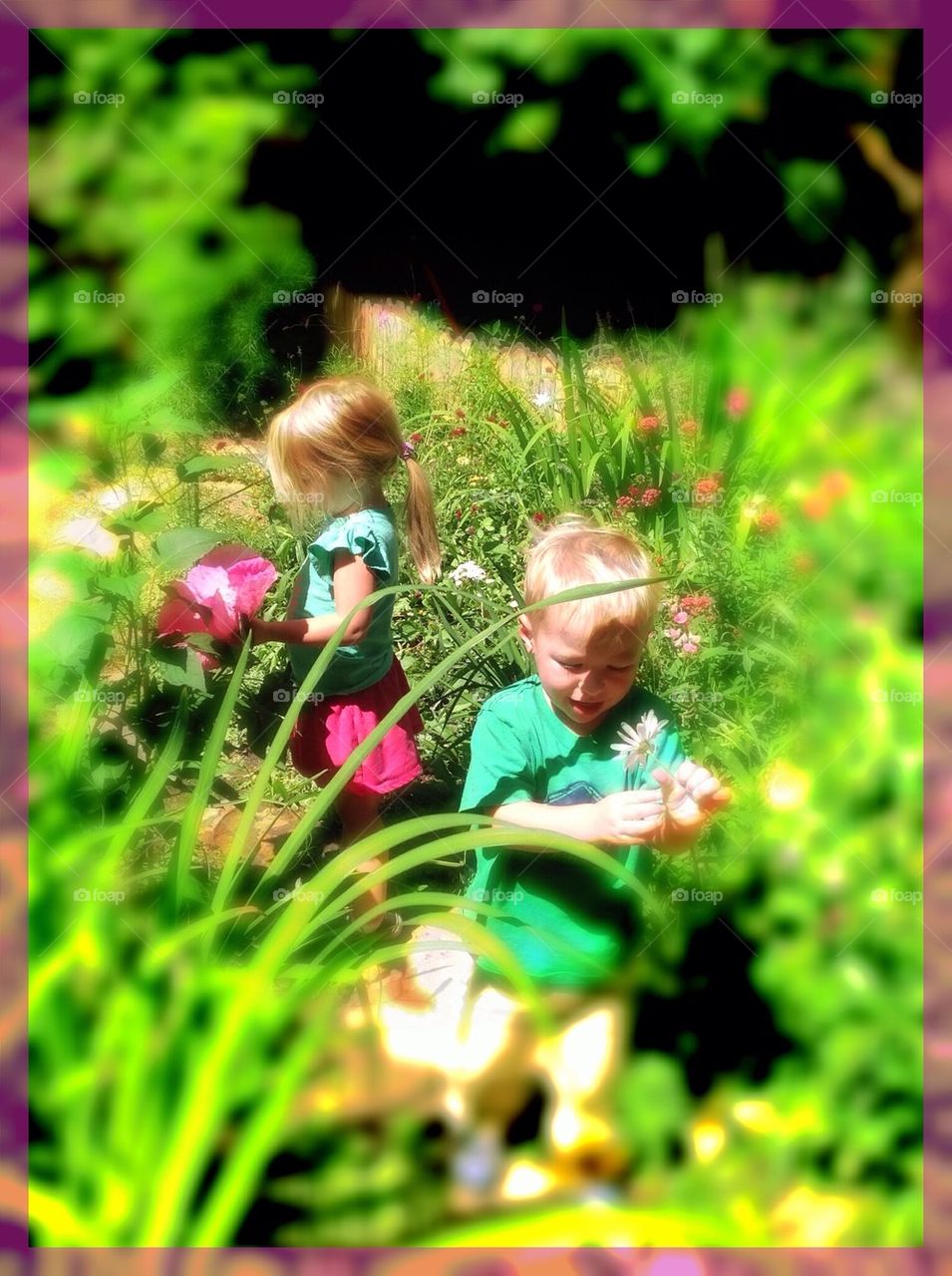 Children in fairy land 