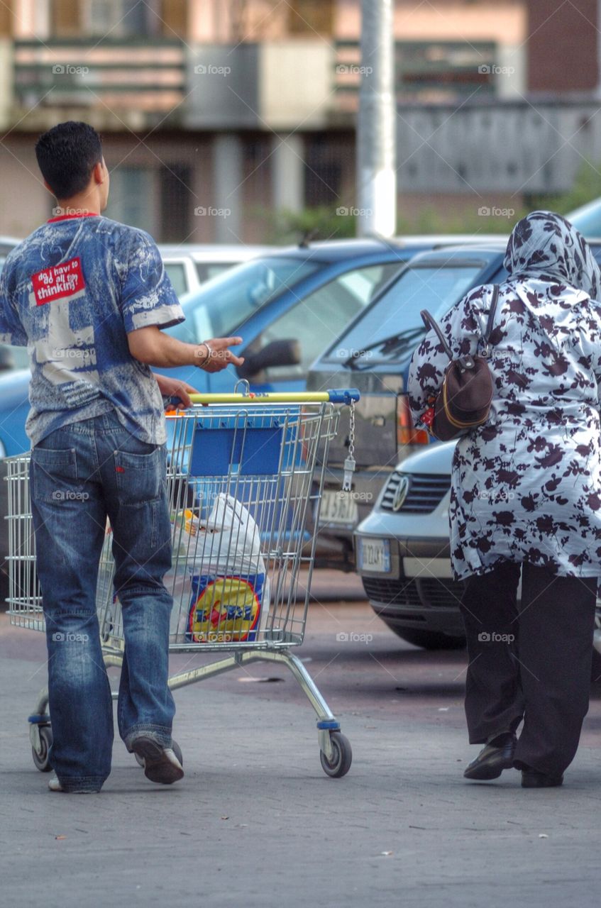 Muslim couple