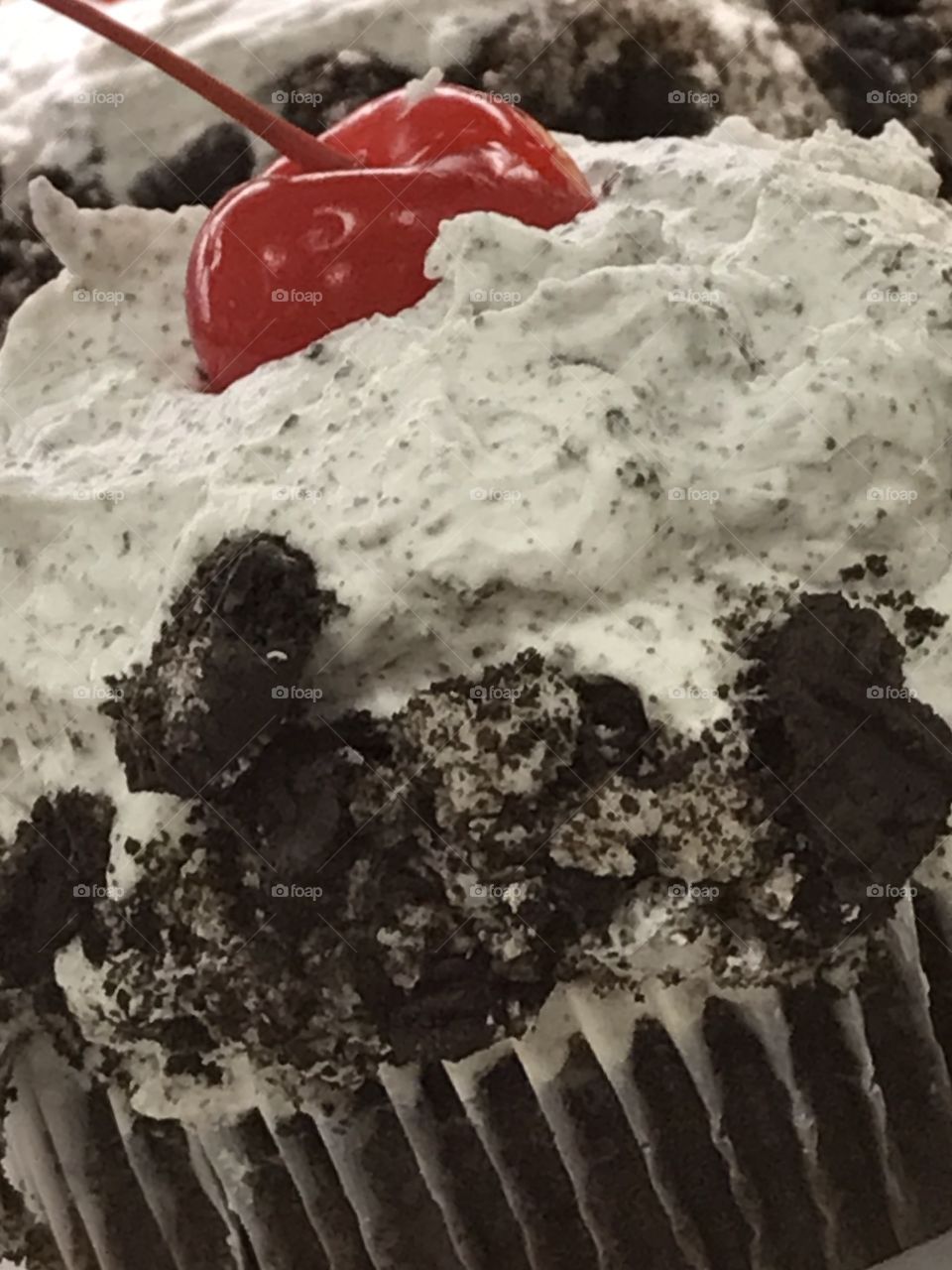 Delicious chocolate and cream cupcake