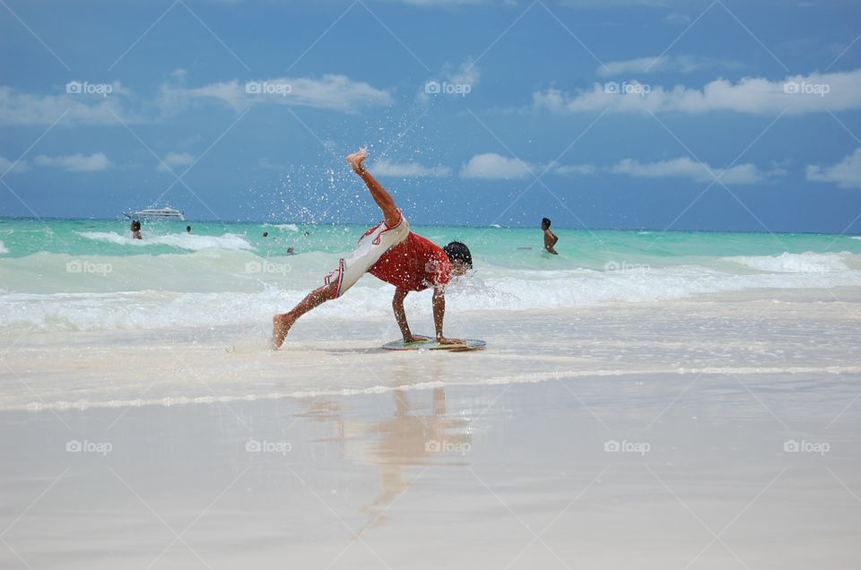 Skimboarding 