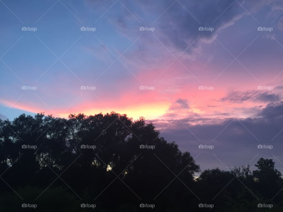Pretty unique sunset 