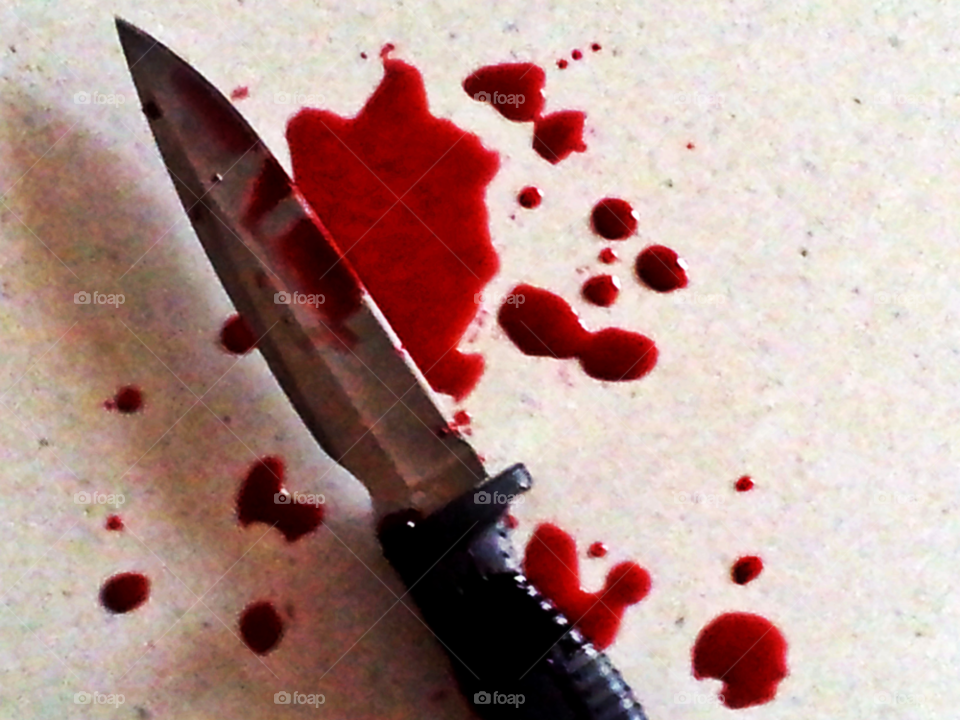 red knife drops raw by bialorucki