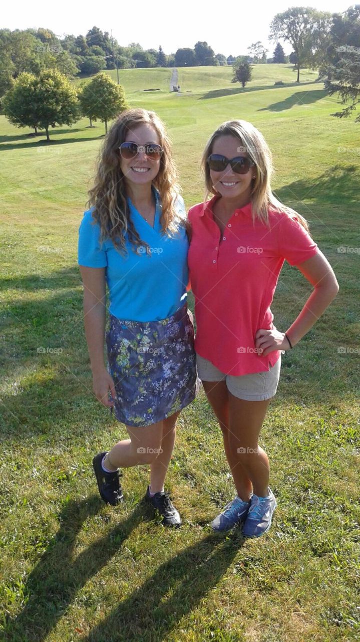 Golfing ladies!