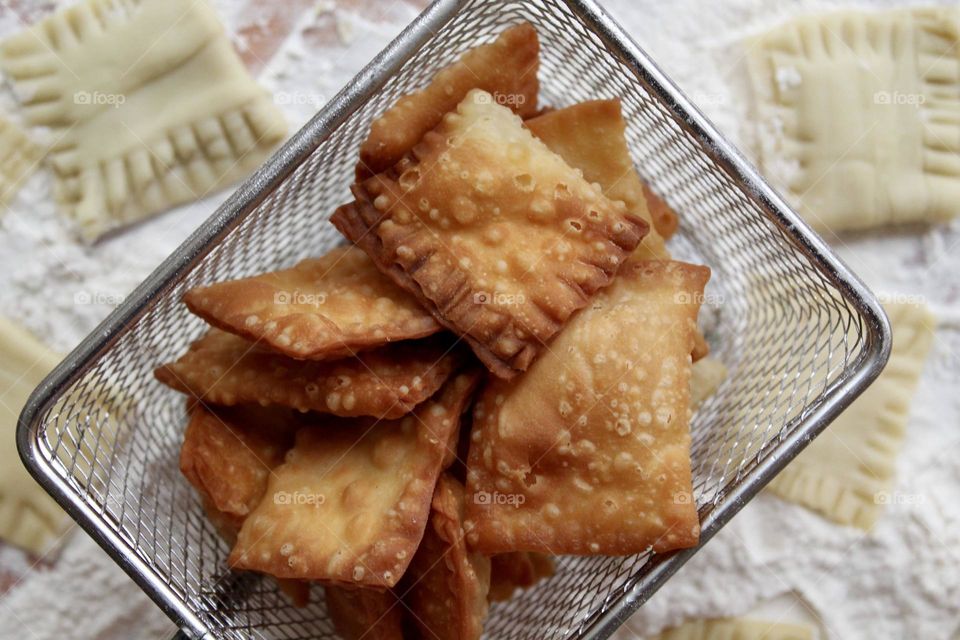 mini fried pastries