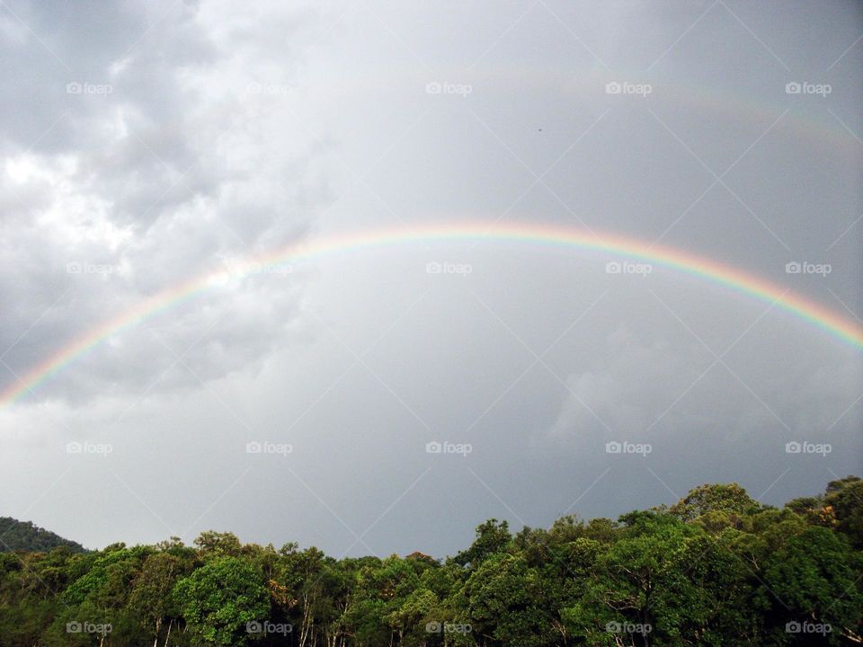 O arco iris não carece descrição.